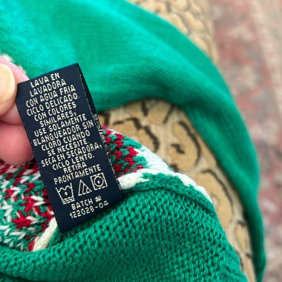 Sezzit- Boys Size 2T ~ Dinosaur Christmas Sweater ~ with Santa & Stockings too! - Picture 10 of 17